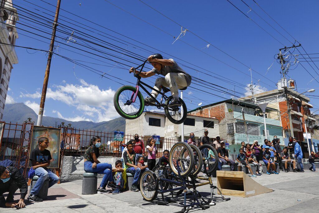 APTOPIX Venezuela Petare Slum